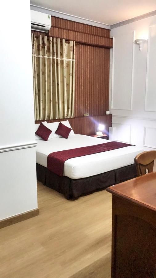 Huyen Tran Hotel Кантхо Экстерьер фото