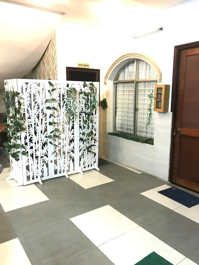 Huyen Tran Hotel Кантхо Экстерьер фото
